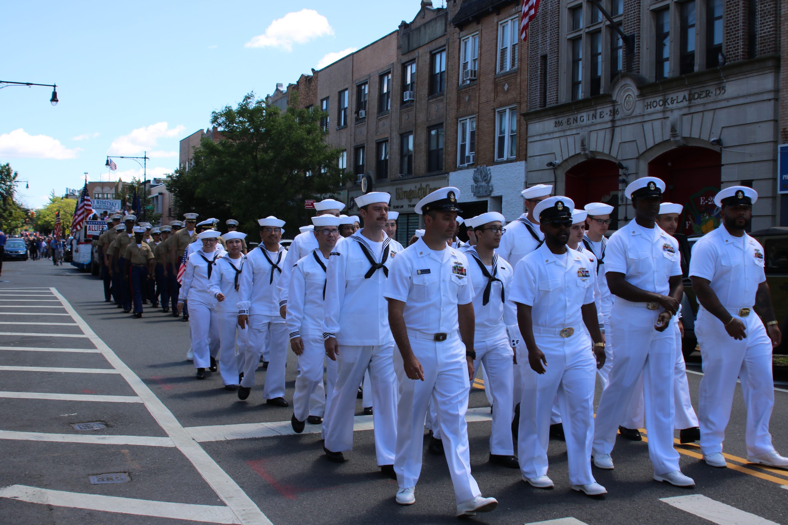 Glendale Honors Sacrifice and Community at Annual Memorial Day Parade